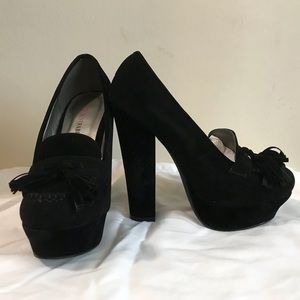 Just Fab heeled platform shoes